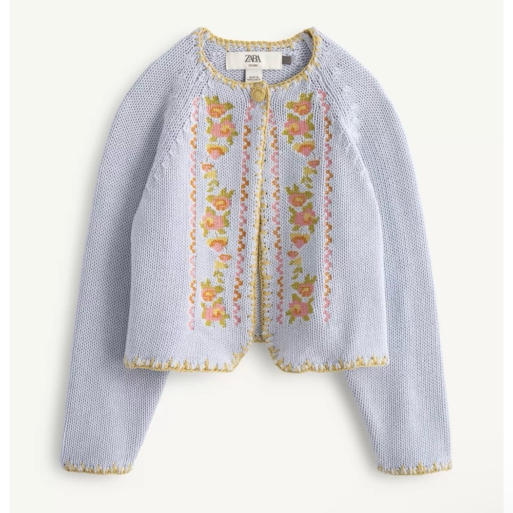 CROSS-STITCH FLORAL EMBROIDERED KNIT CARDIGAN
LIMITED EDITION